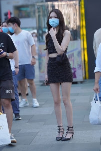 【精选街拍】Vol.3039 时尚黑色套装裙 [127P-1.75GB]