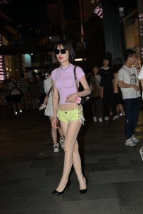 【精选街拍】Vol.3748 荧光绿短裤 [82P-1.88GB]